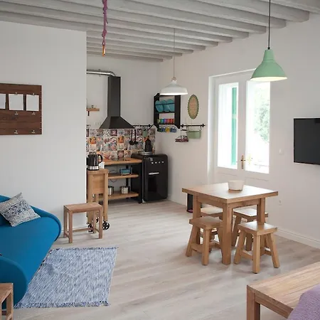 Apartment Central Chic And Cozy Split