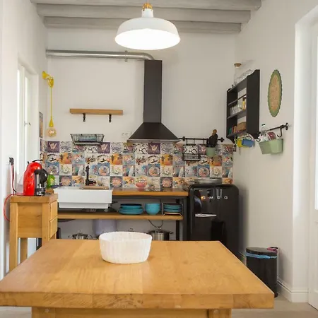 Apartment Central Chic And Cozy Split